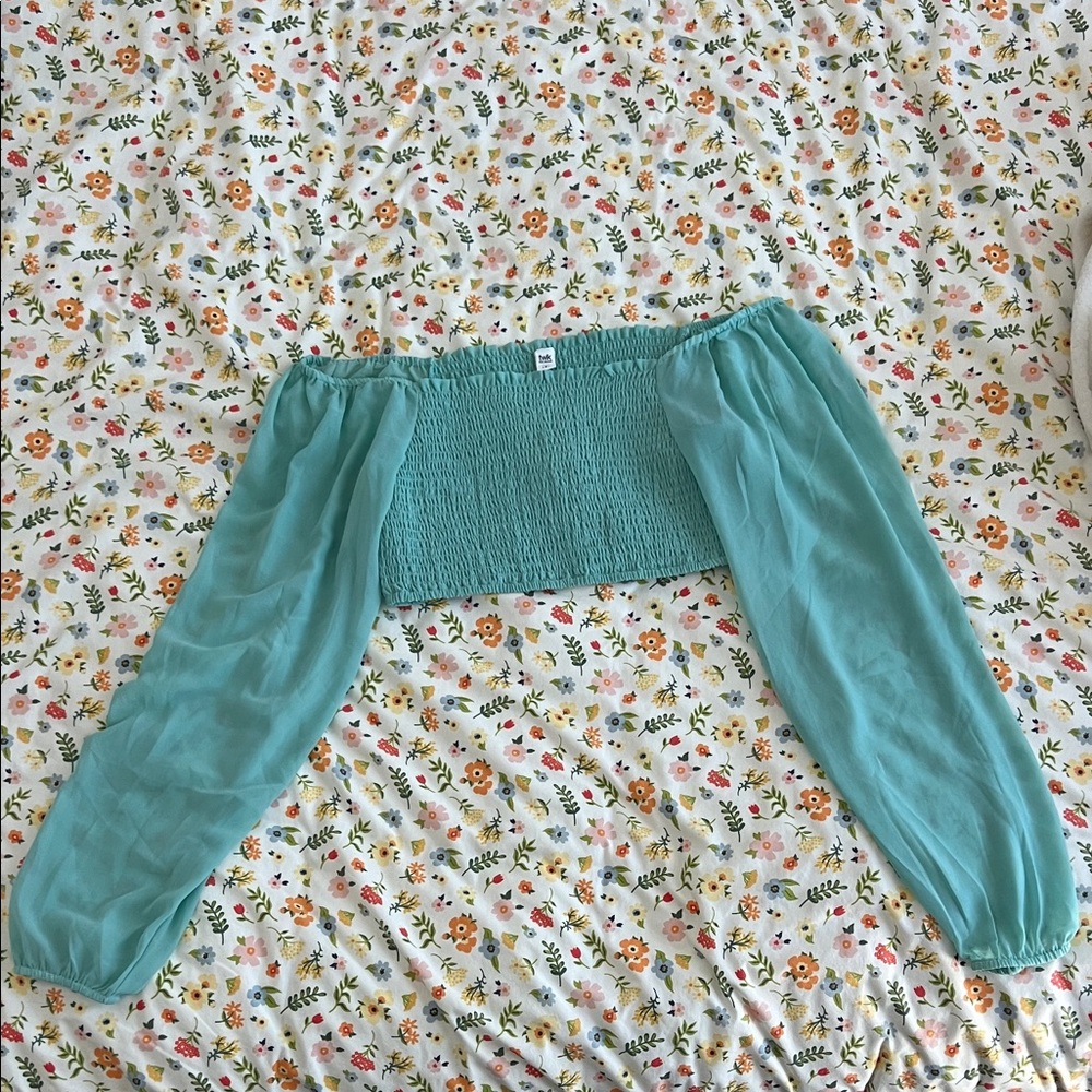Turquoise Cropped Puff Sleeve Top